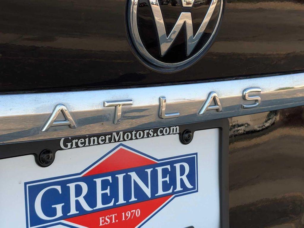 used 2021 Volkswagen Atlas car, priced at $19,995