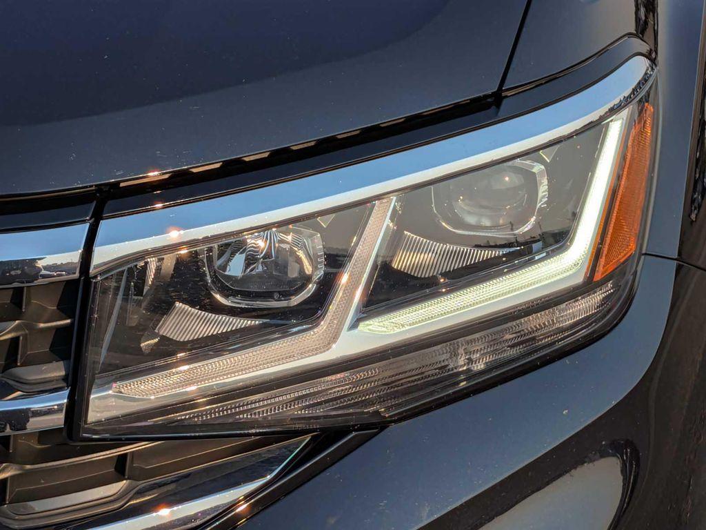used 2021 Volkswagen Atlas car, priced at $19,995