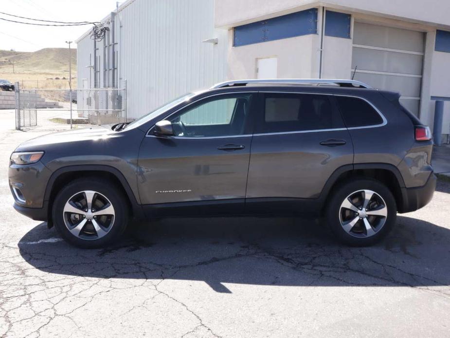 used 2019 Jeep Cherokee car, priced at $21,459