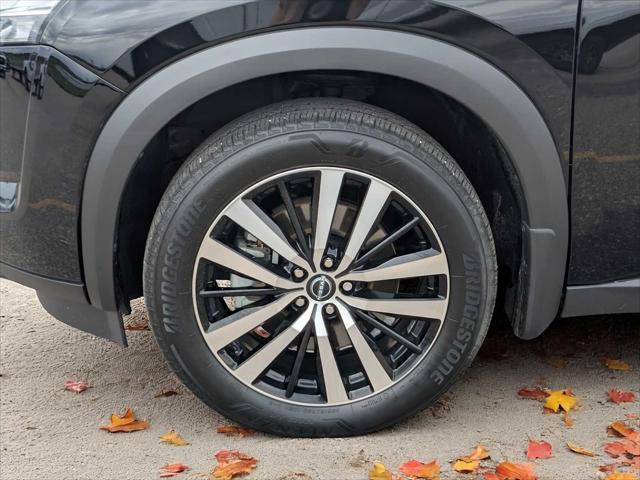 used 2023 Nissan Pathfinder car, priced at $39,995