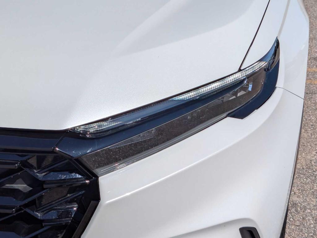 used 2023 Honda CR-V Hybrid car, priced at $33,377