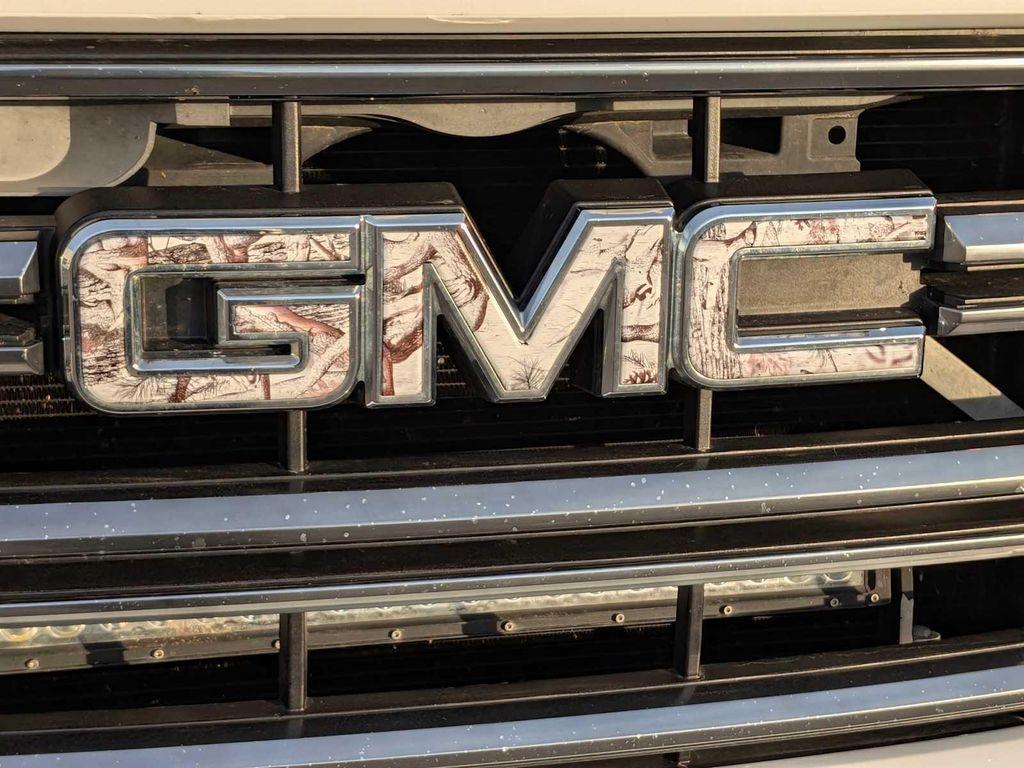 used 2016 GMC Sierra 1500 car, priced at $28,850