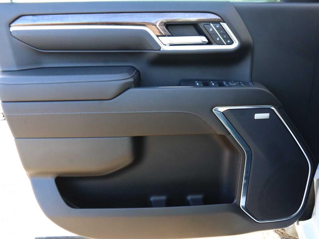 used 2024 Chevrolet Silverado 2500 car, priced at $67,995