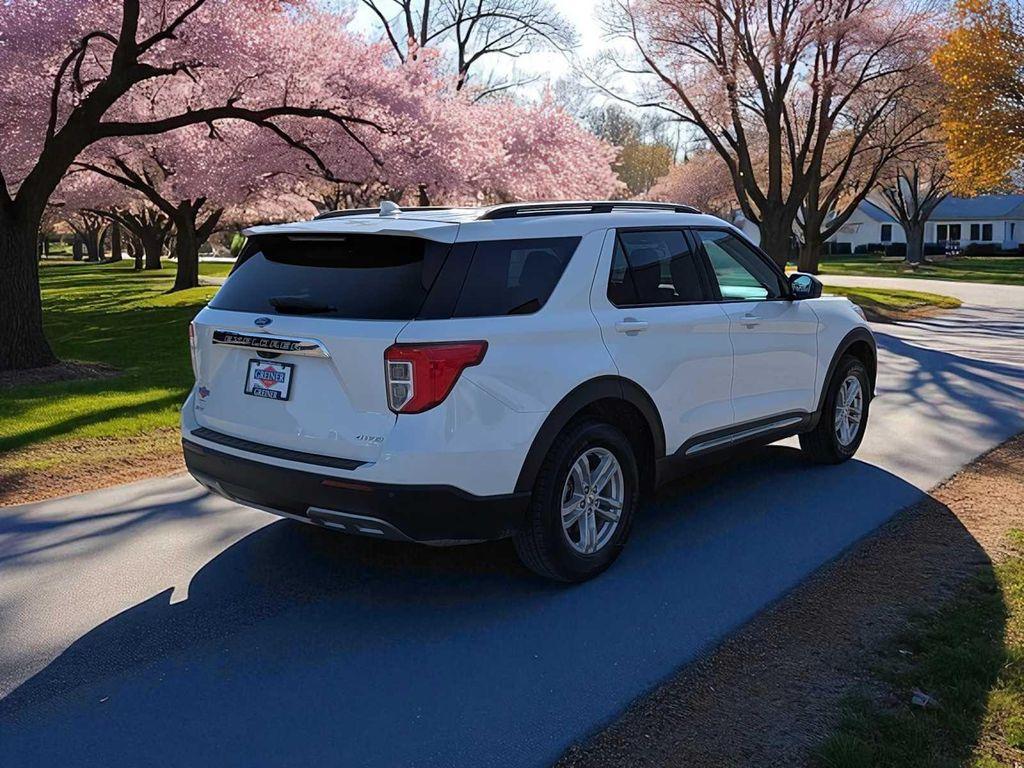 used 2024 Ford Explorer car, priced at $35,995