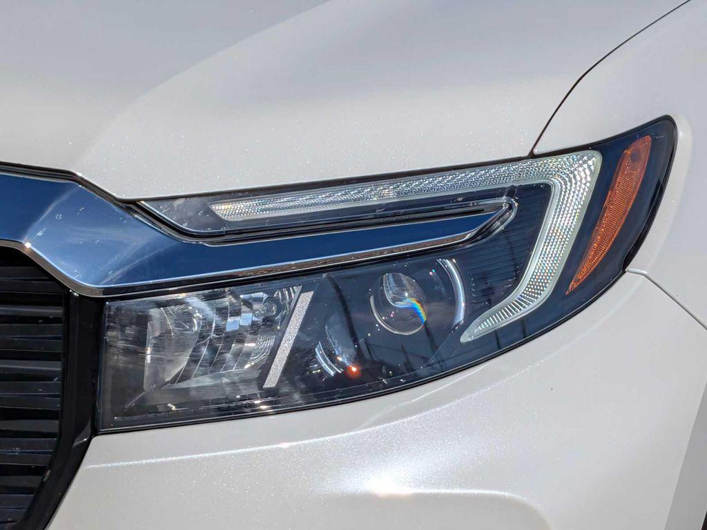 used 2023 Honda Ridgeline car, priced at $35,995