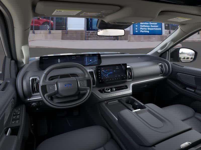 new 2025 Ford Expedition car, priced at $77,652