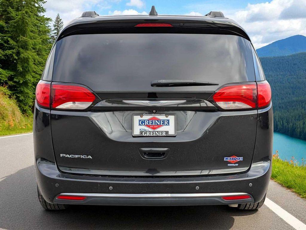 used 2017 Chrysler Pacifica car, priced at $10,500