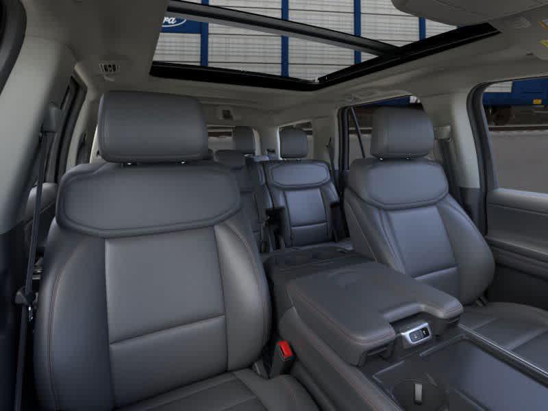 new 2025 Ford Expedition car, priced at $70,768