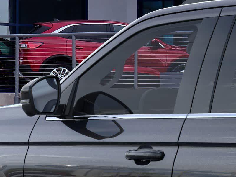 new 2025 Ford Expedition car, priced at $70,768