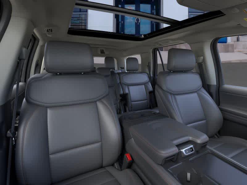 new 2025 Ford Expedition car, priced at $70,768