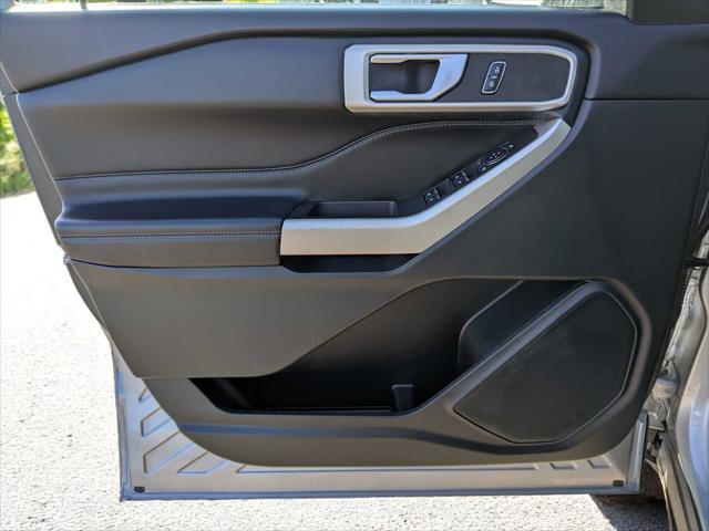 used 2023 Ford Explorer car, priced at $32,995