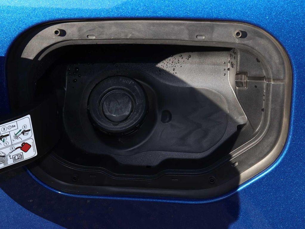 used 2022 Ford F-150 car, priced at $39,995