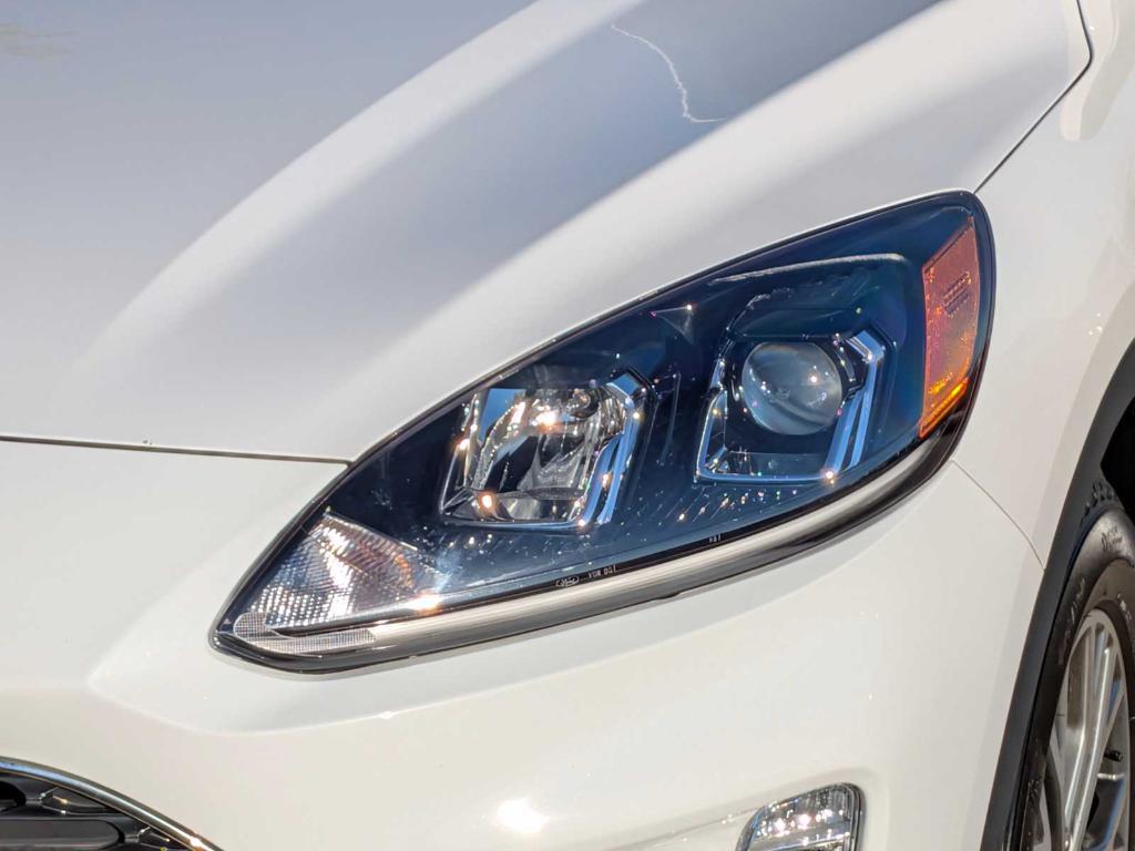 used 2022 Ford Escape car, priced at $26,995
