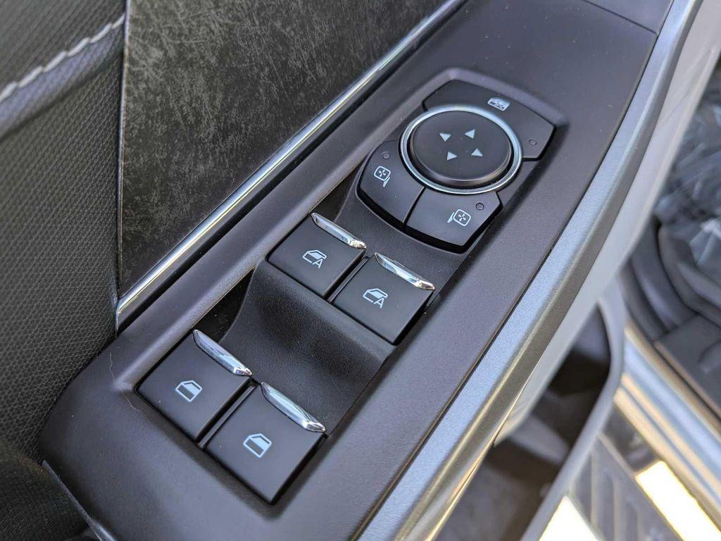 used 2021 Ford F-150 car, priced at $33,995