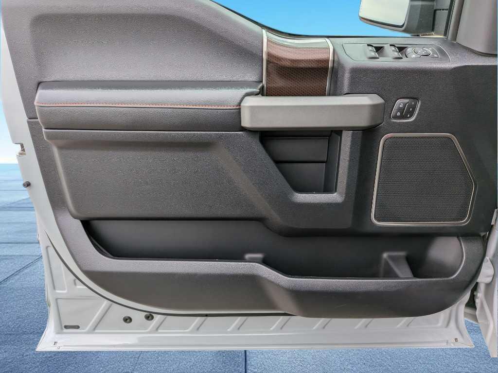 used 2017 Ford F-150 car, priced at $33,500
