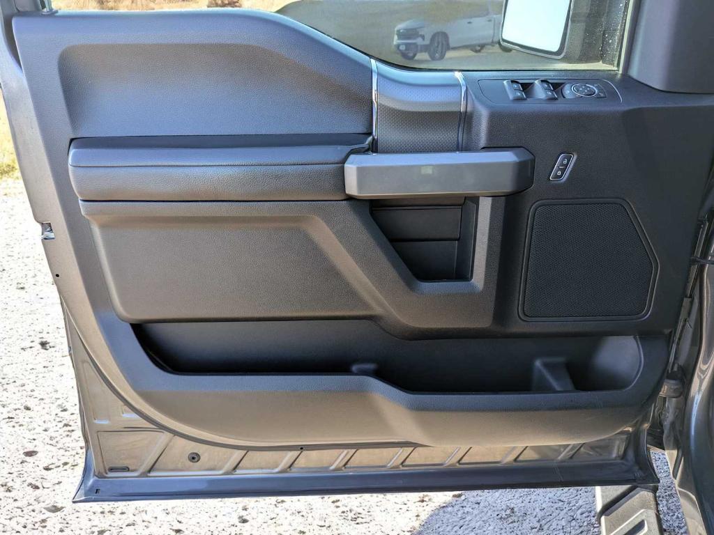 used 2015 Ford F-150 car, priced at $22,995