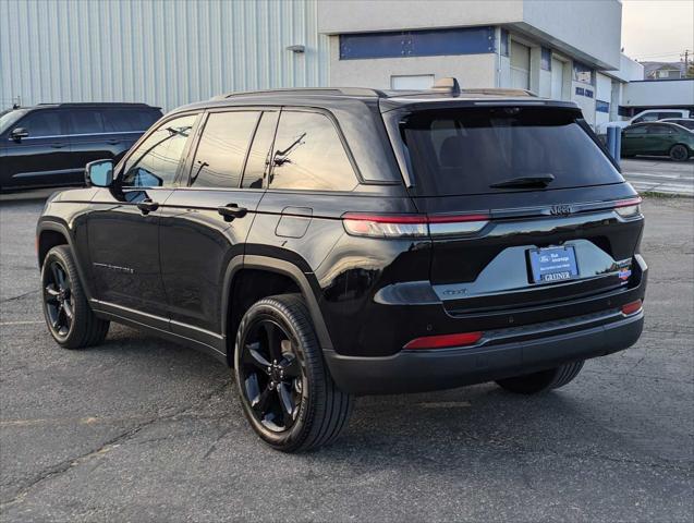 used 2023 Jeep Grand Cherokee car, priced at $38,565