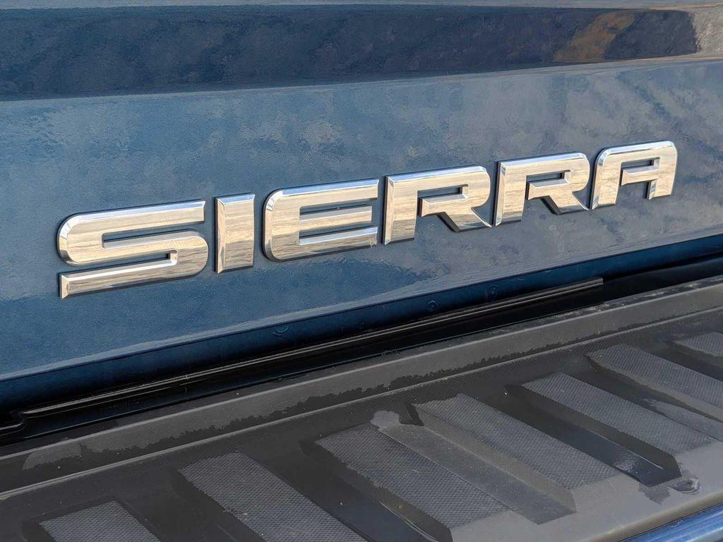 used 2018 GMC Sierra 1500 car, priced at $29,995