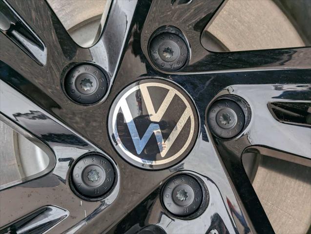 used 2024 Volkswagen Tiguan car, priced at $31,120