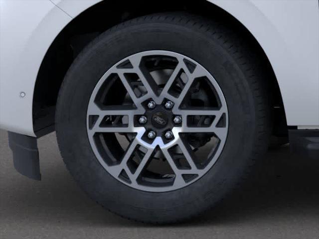 new 2025 Ford Expedition car, priced at $70,365