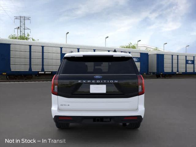 new 2025 Ford Expedition car, priced at $70,365