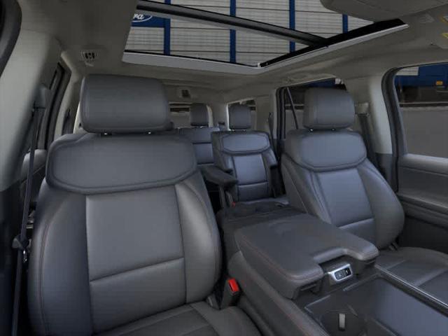 new 2025 Ford Expedition car, priced at $70,365