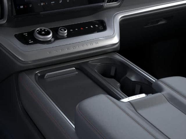 new 2025 Ford Expedition car, priced at $70,365