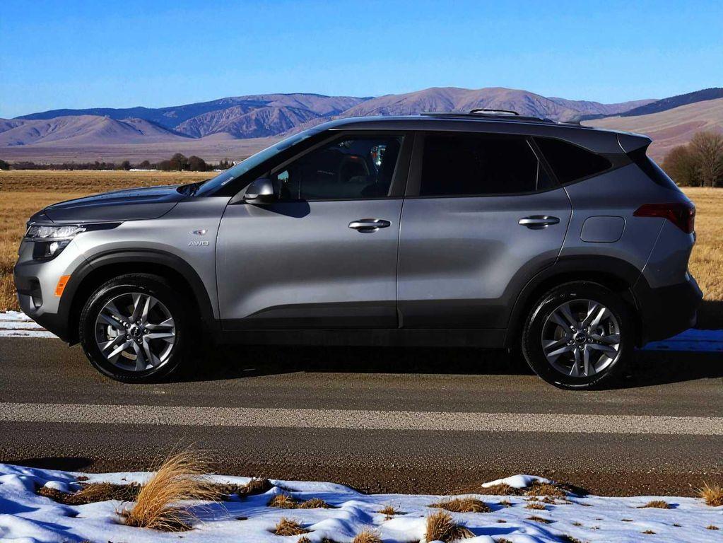 used 2023 Kia Seltos car, priced at $19,995