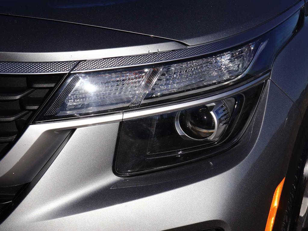 used 2023 Kia Seltos car, priced at $19,995