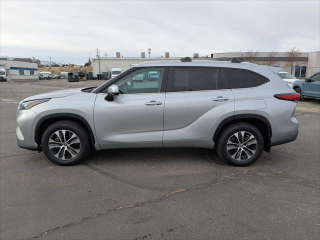 used 2023 Toyota Highlander car, priced at $37,995