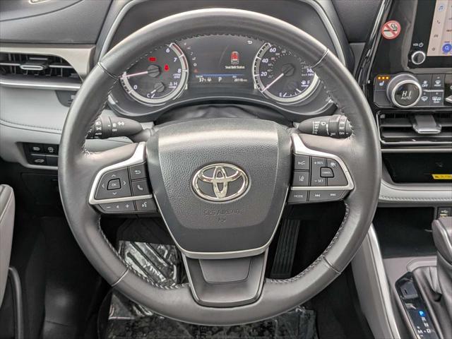 used 2023 Toyota Highlander car, priced at $37,995