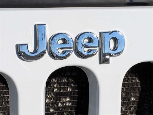 used 2011 Jeep Wrangler Unlimited car, priced at $17,795