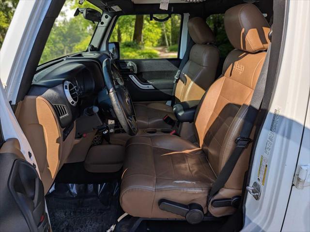 used 2011 Jeep Wrangler Unlimited car, priced at $17,795