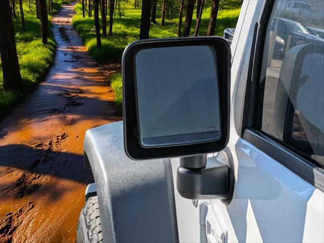 used 2011 Jeep Wrangler Unlimited car, priced at $17,795