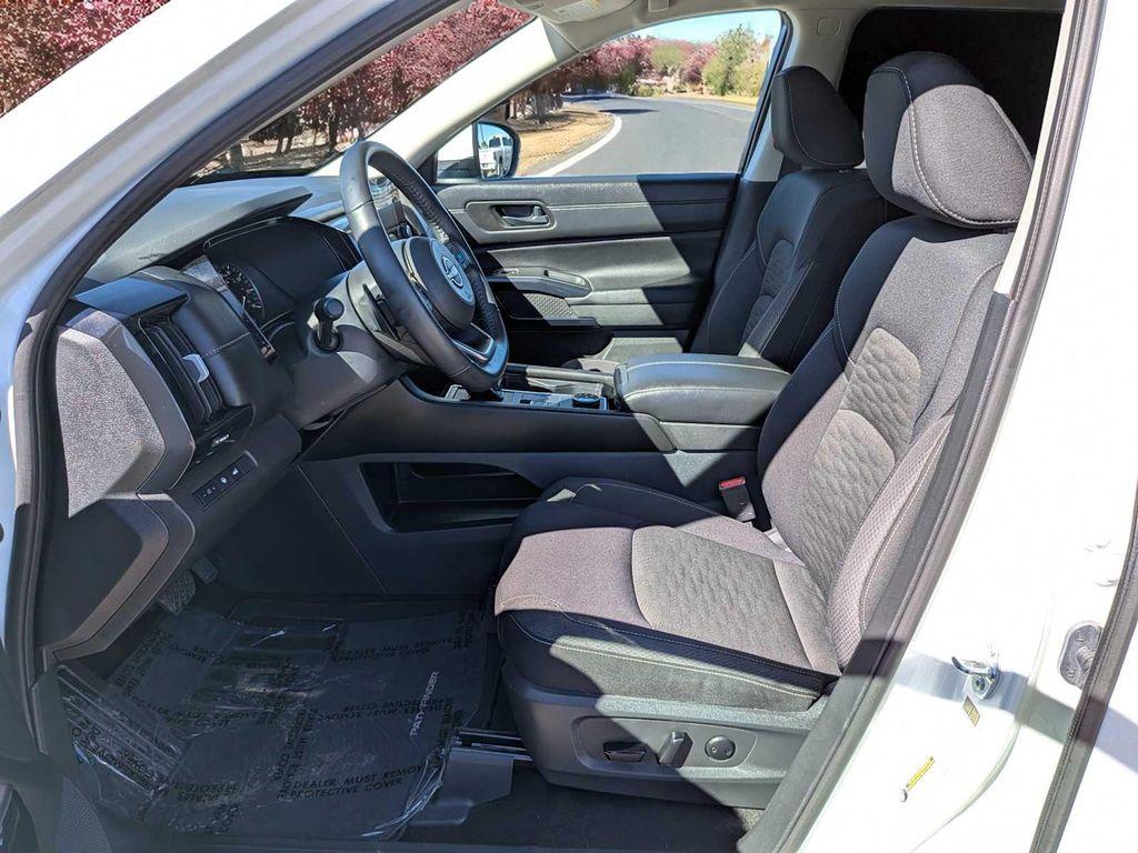 used 2025 Nissan Pathfinder car, priced at $31,995