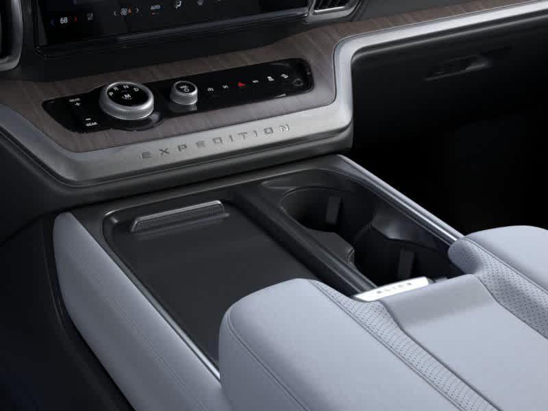 new 2025 Ford Expedition Max car, priced at $90,586