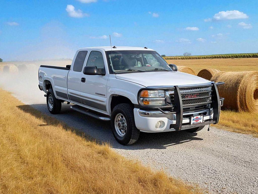 used 2005 GMC Sierra 2500 car, priced at $12,795