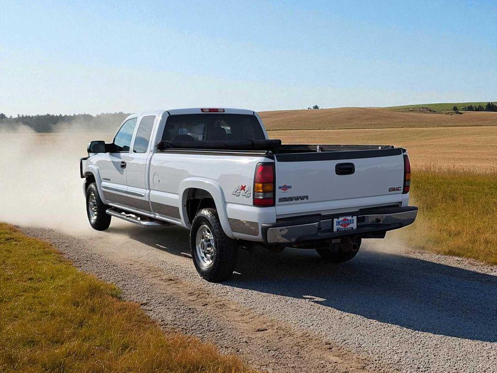 used 2005 GMC Sierra 2500 car, priced at $12,795