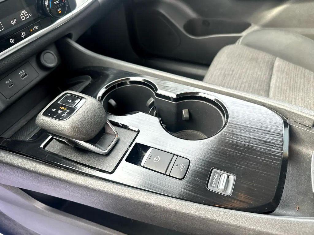 used 2023 Nissan Rogue car, priced at $18,899