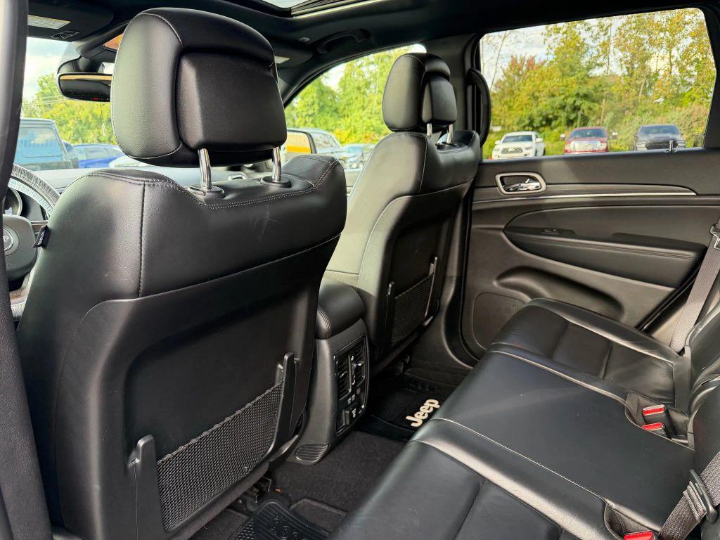 used 2021 Jeep Grand Cherokee car, priced at $22,916