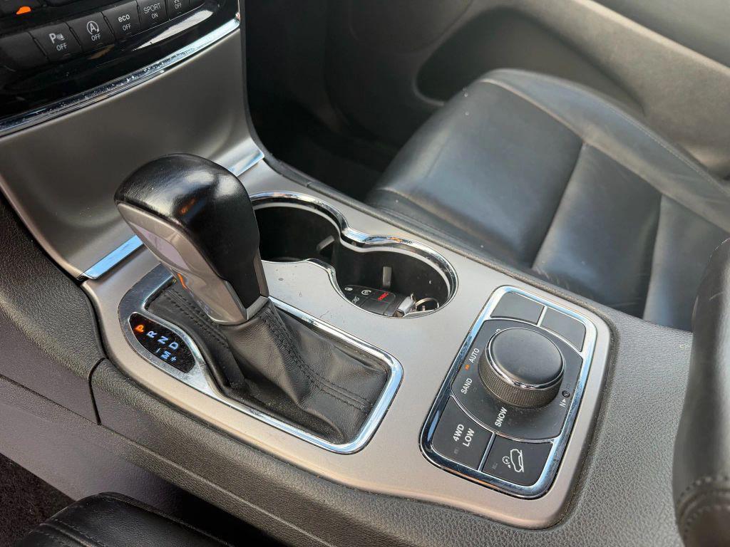 used 2021 Jeep Grand Cherokee car, priced at $22,916