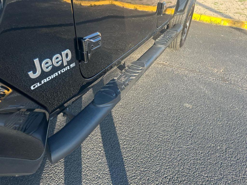 used 2023 Jeep Gladiator car, priced at $28,990
