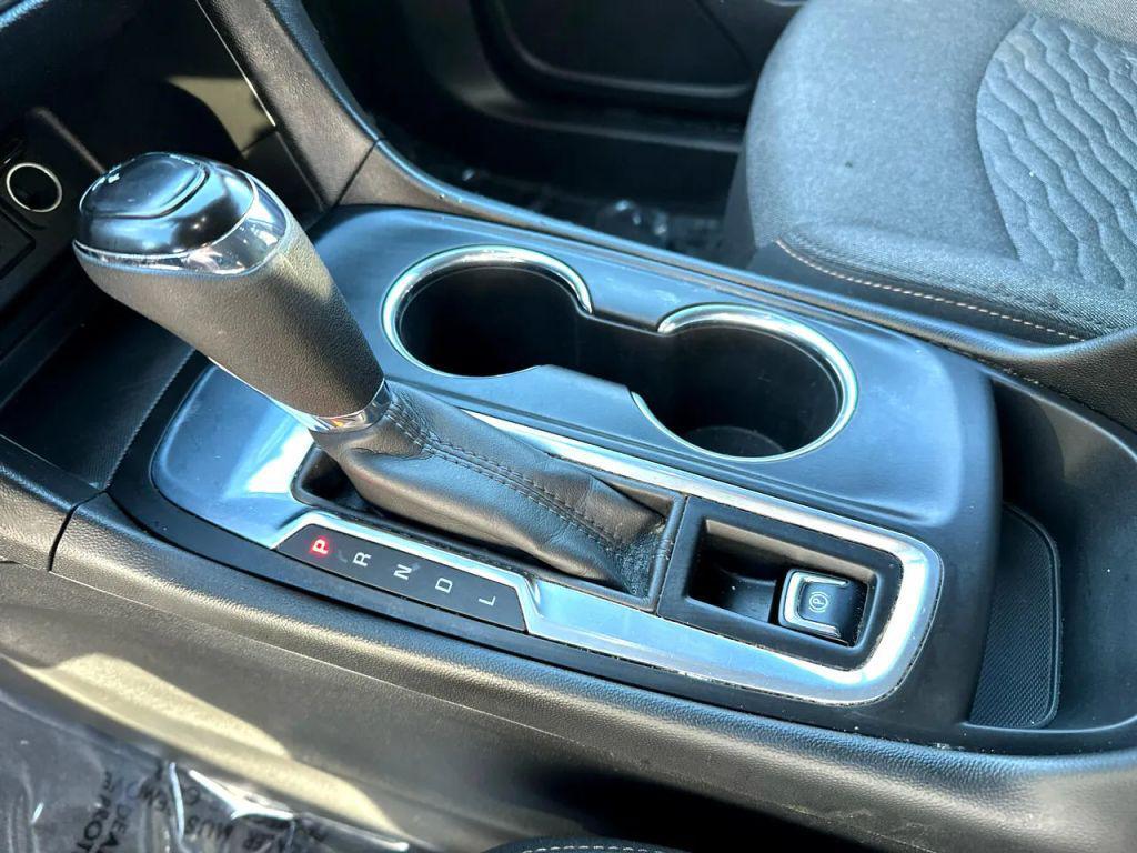 used 2020 Chevrolet Equinox car, priced at $10,454