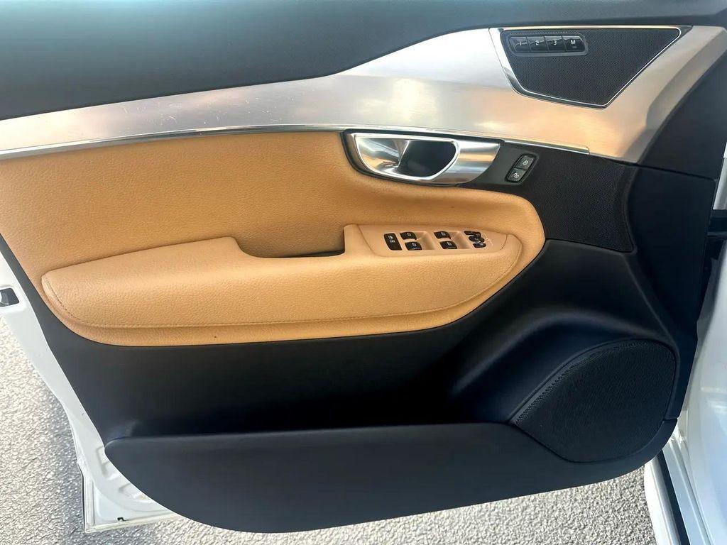 used 2018 Volvo XC90 car, priced at $14,979