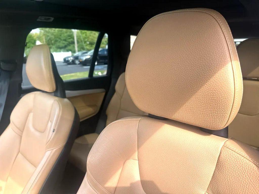 used 2018 Volvo XC90 car, priced at $14,979