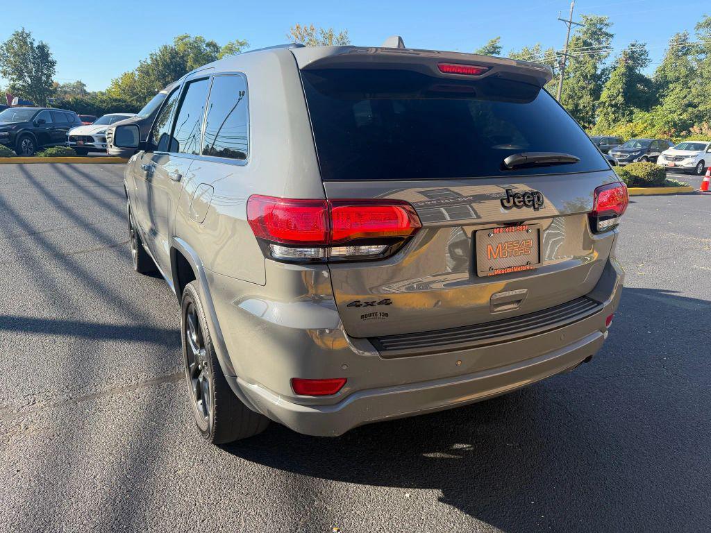 used 2021 Jeep Grand Cherokee car, priced at $19,990