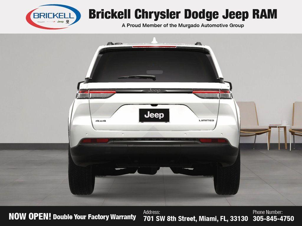 new 2025 Jeep Grand Cherokee car, priced at $41,034