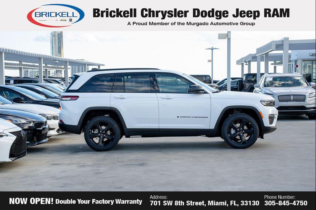 new 2025 Jeep Grand Cherokee car, priced at $43,784