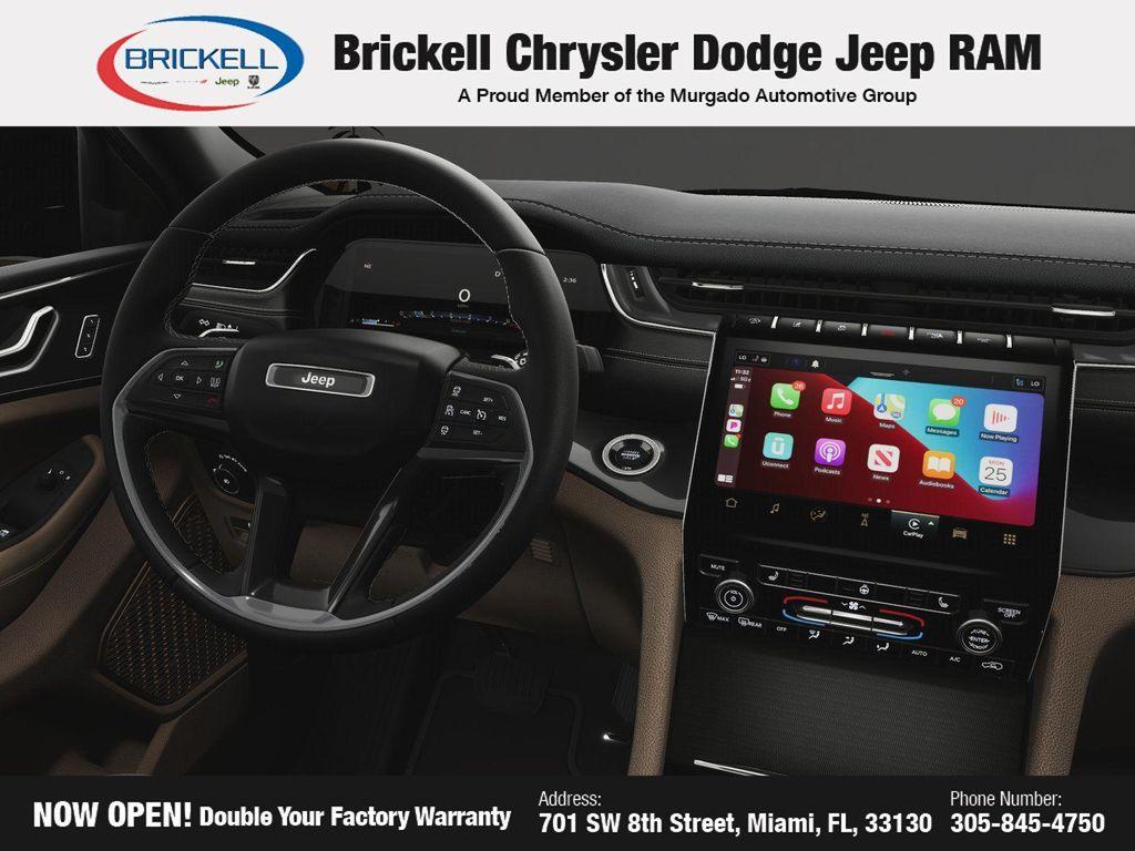 new 2025 Jeep Grand Cherokee car, priced at $37,735