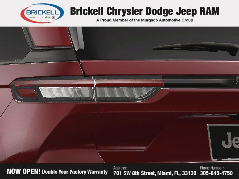 new 2025 Jeep Grand Cherokee car, priced at $37,735